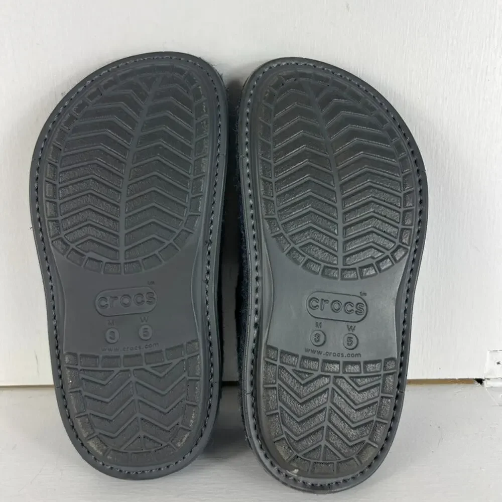 CROCS Unisex Youth Boy 3 Girls 5 Classic Convertible Fuzzy Slippers 205837